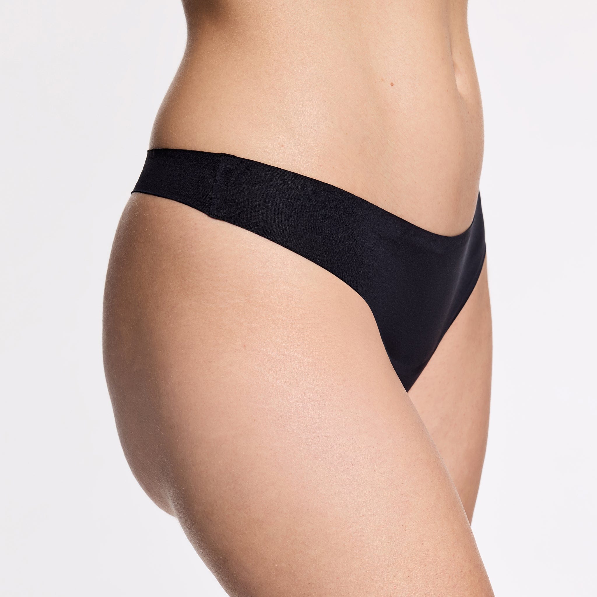No Show Thong Black